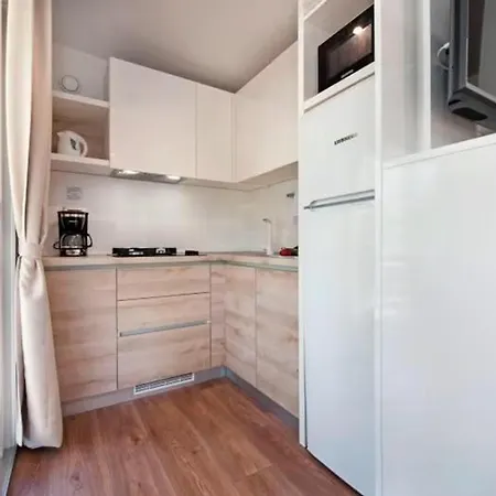 Eurocamp Mobile Homes At Fkk Naturist Ulika Κάμπινγκ