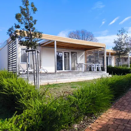 Eurocamp Mobile Homes At Fkk Naturist Ulika Κάμπινγκ *
